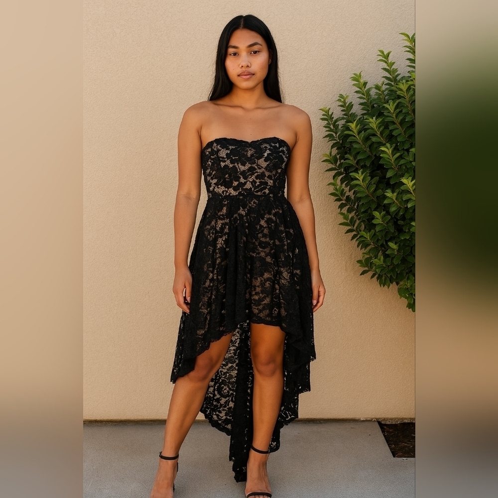 Black lace Eyelet Sequin Hearts semi formal dress size 1 Juniors